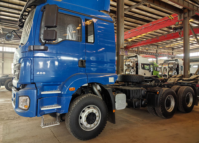 SHACMAN H3000 6X4 Tractor Truck