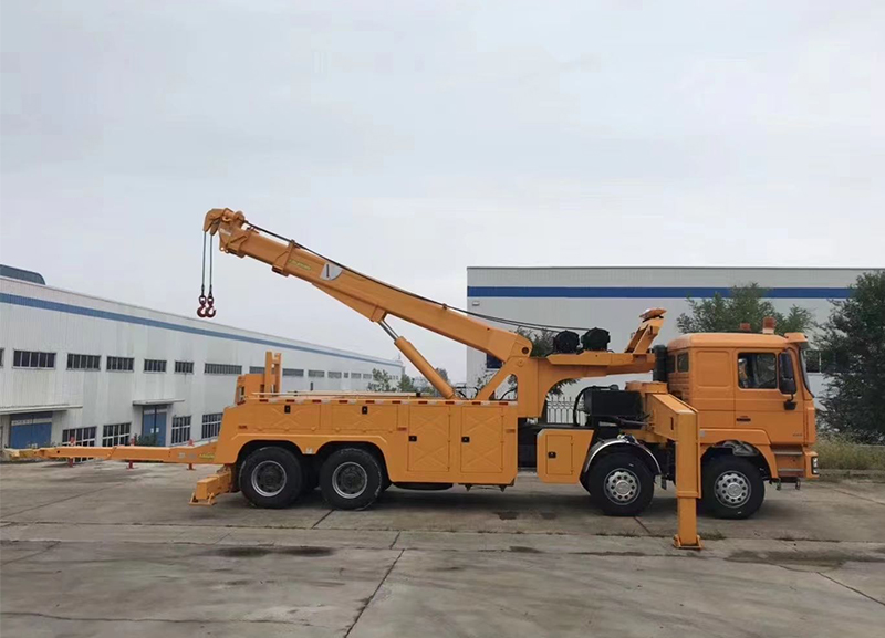 SHACMAN F3000 8X4 Wrecker