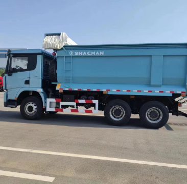 SHACMAN X3000 6x4 Dump truck U-shaped bucket